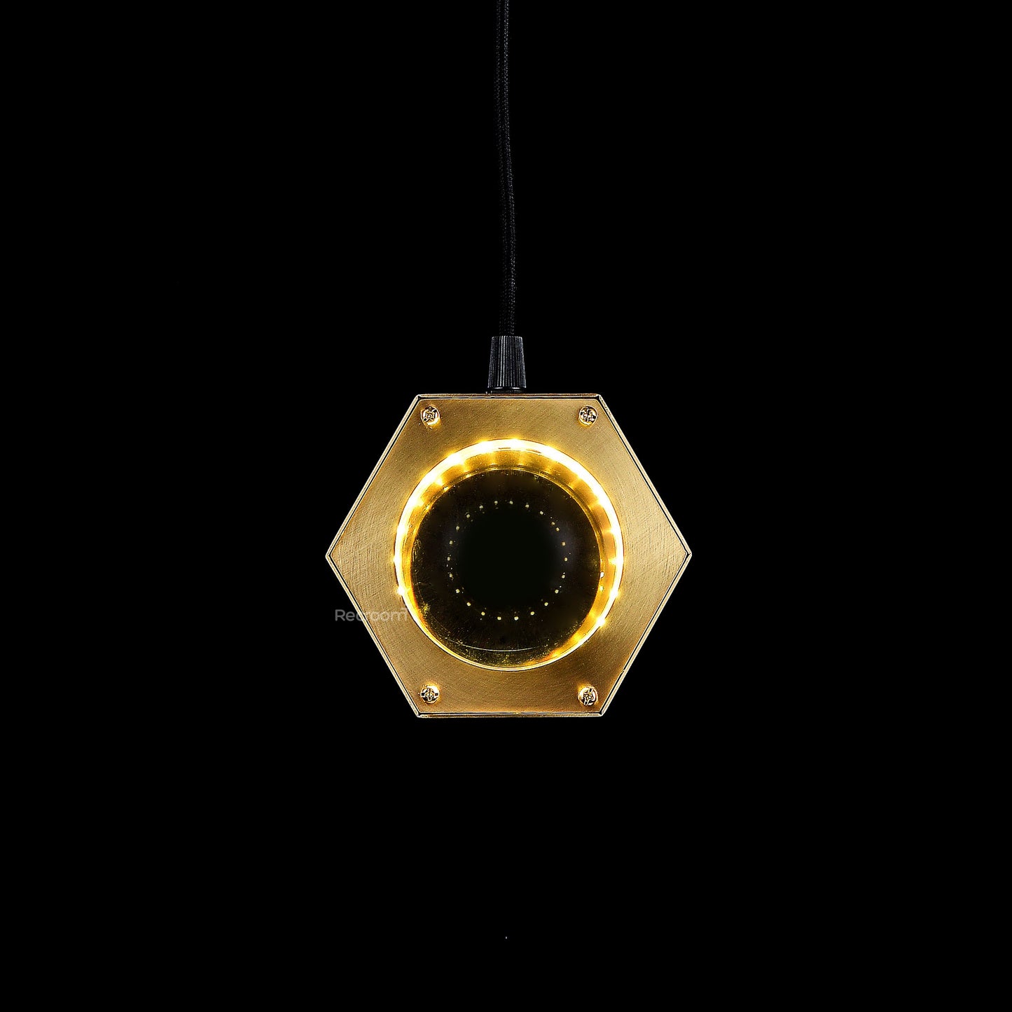 Eclitant Island Pendant 7“