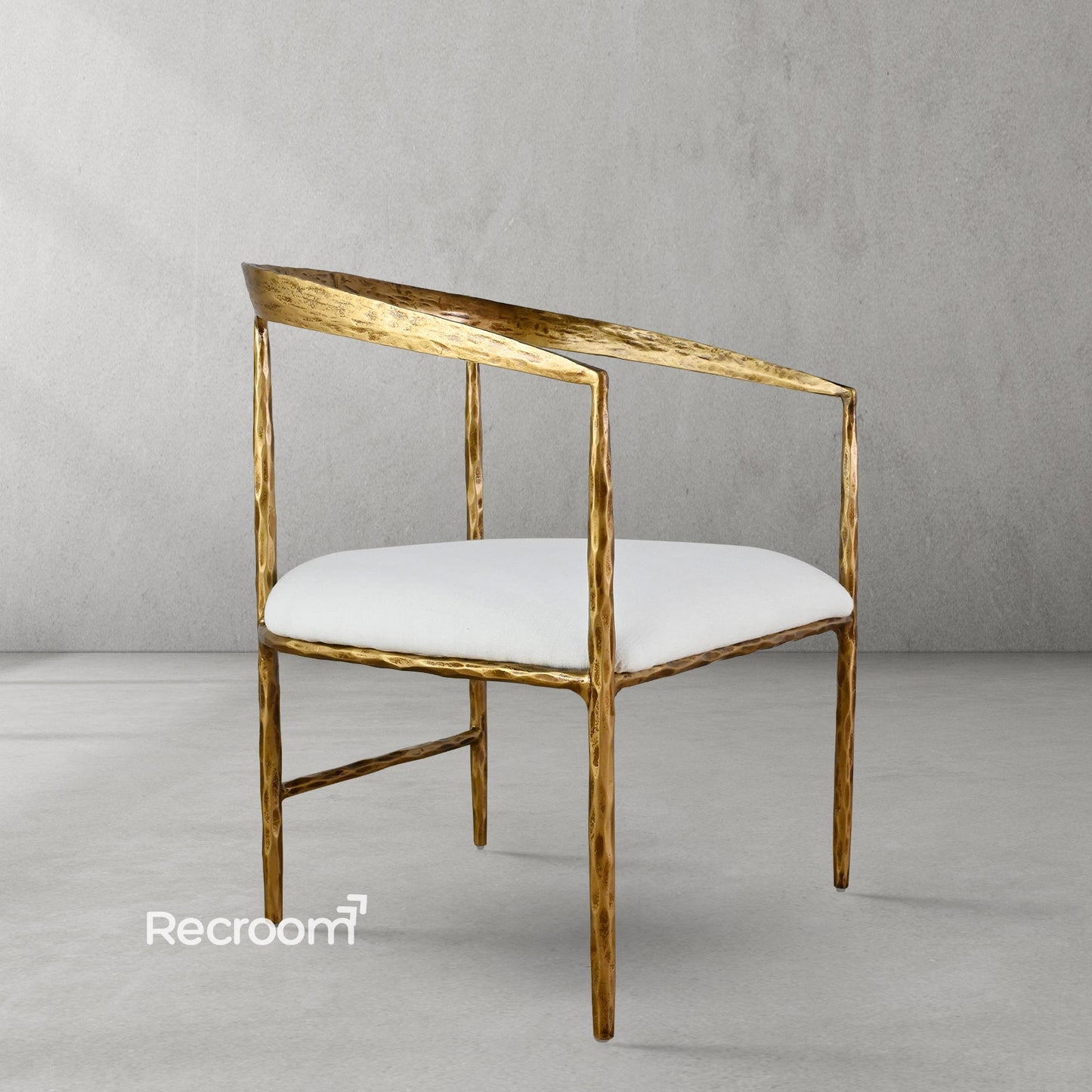 Thaddeo Curved Chair