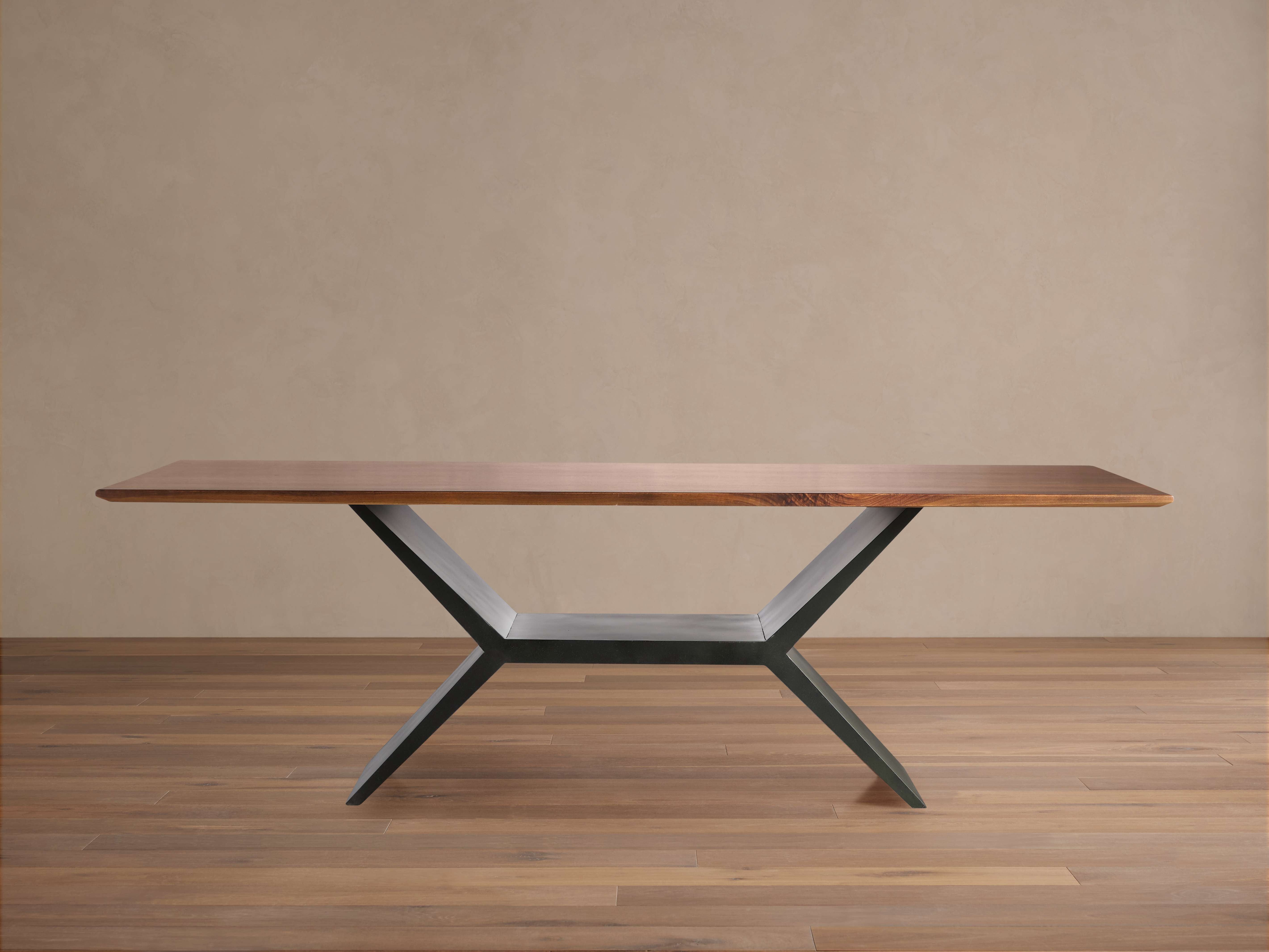 Jacob Dining Table with Vertex Base