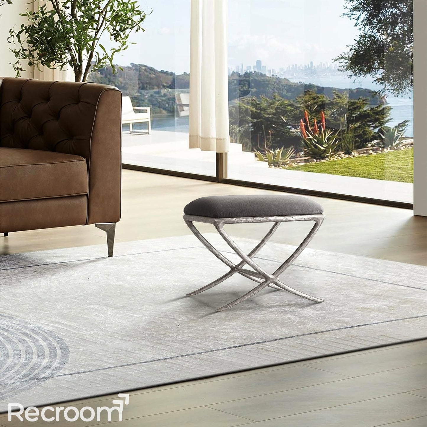 Thaddeo X-base Stool