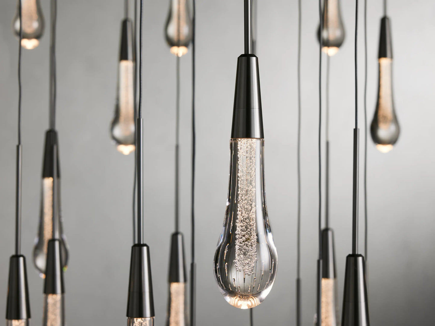 Solitaire Round Chandelier 38"D