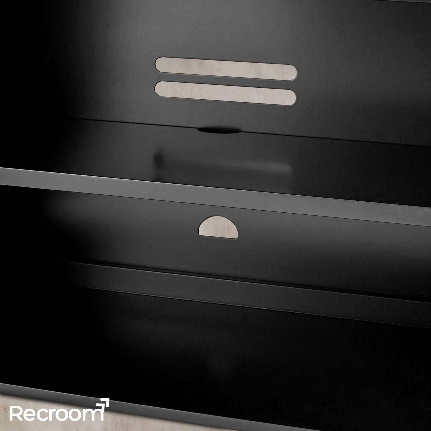 Louisa Media Console