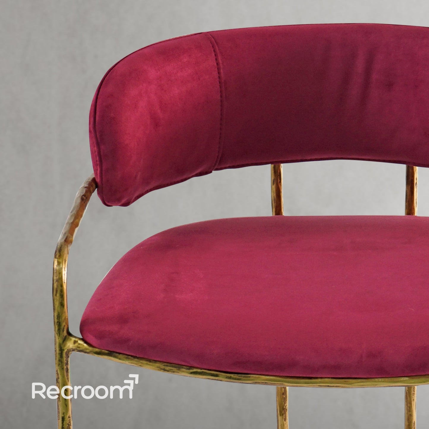 Thaddeo Vintage Armrest Bar Chair