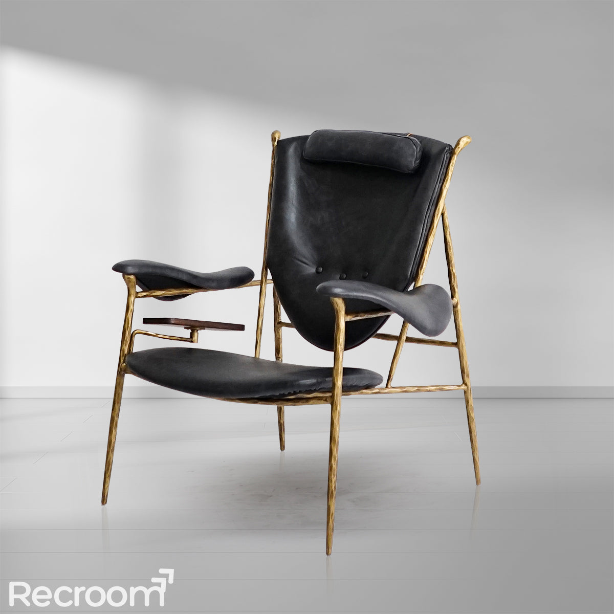 Thaddeo Enamel Wooden Plate Leather Armchair