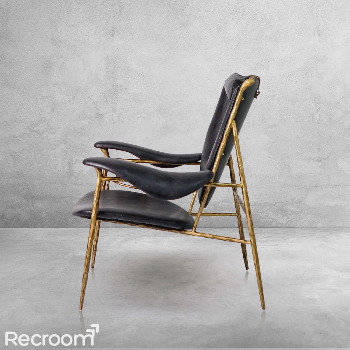 Thaddeo Enamel Wooden Plate Leather Armchair