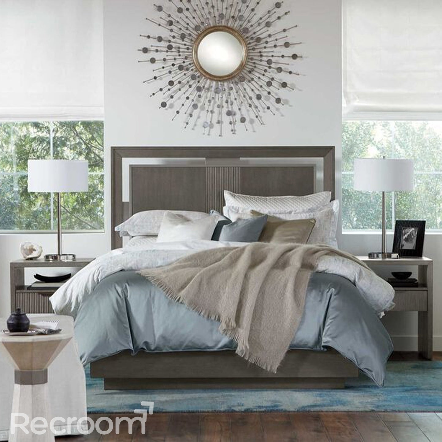 Vurmo Small Night Table