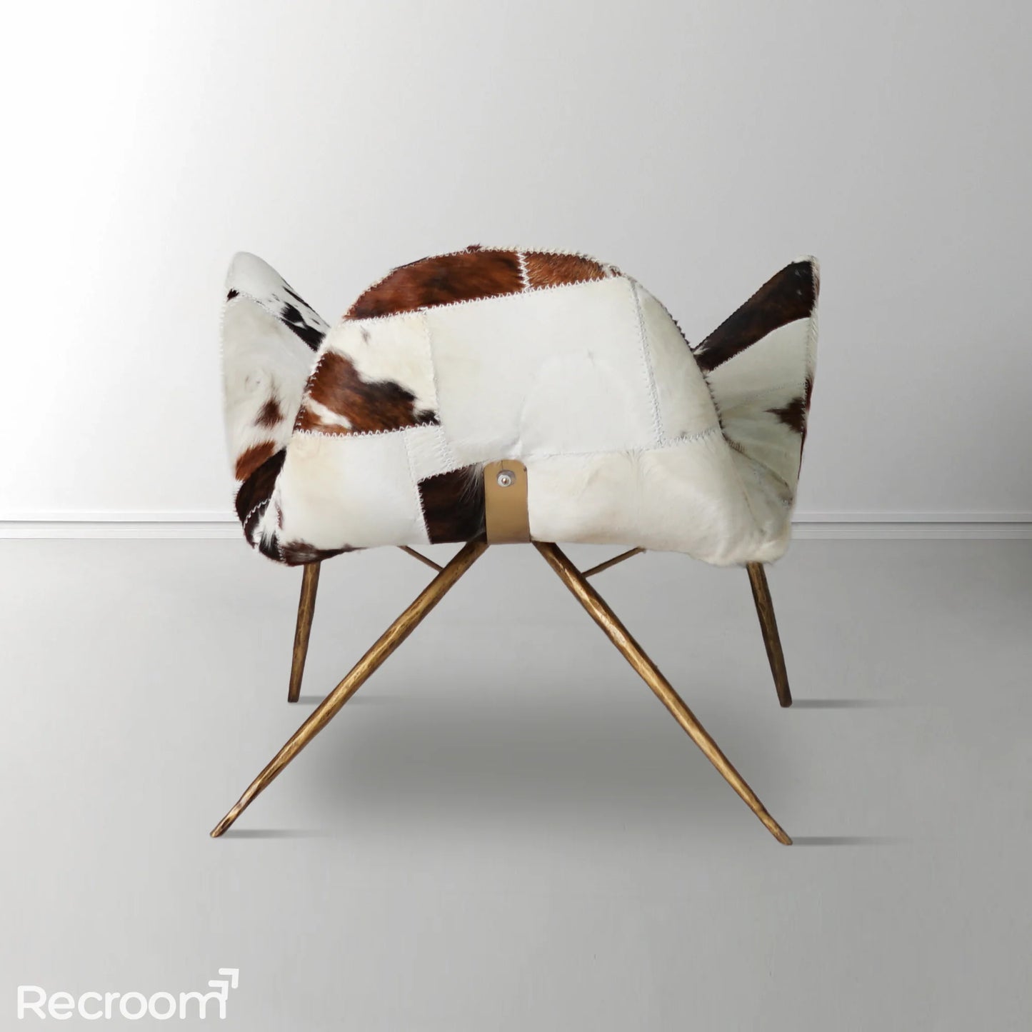 Thaddeo Milk Coffee Fur Lounge Chair