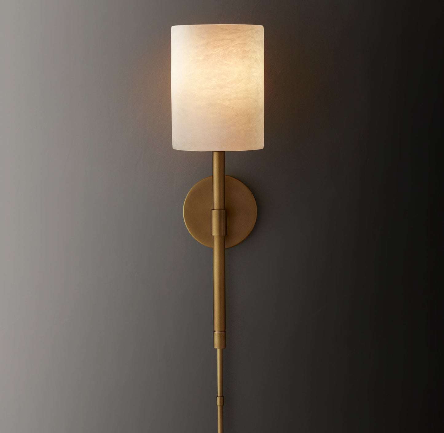 Blaire Alabaster Sconce With Shade