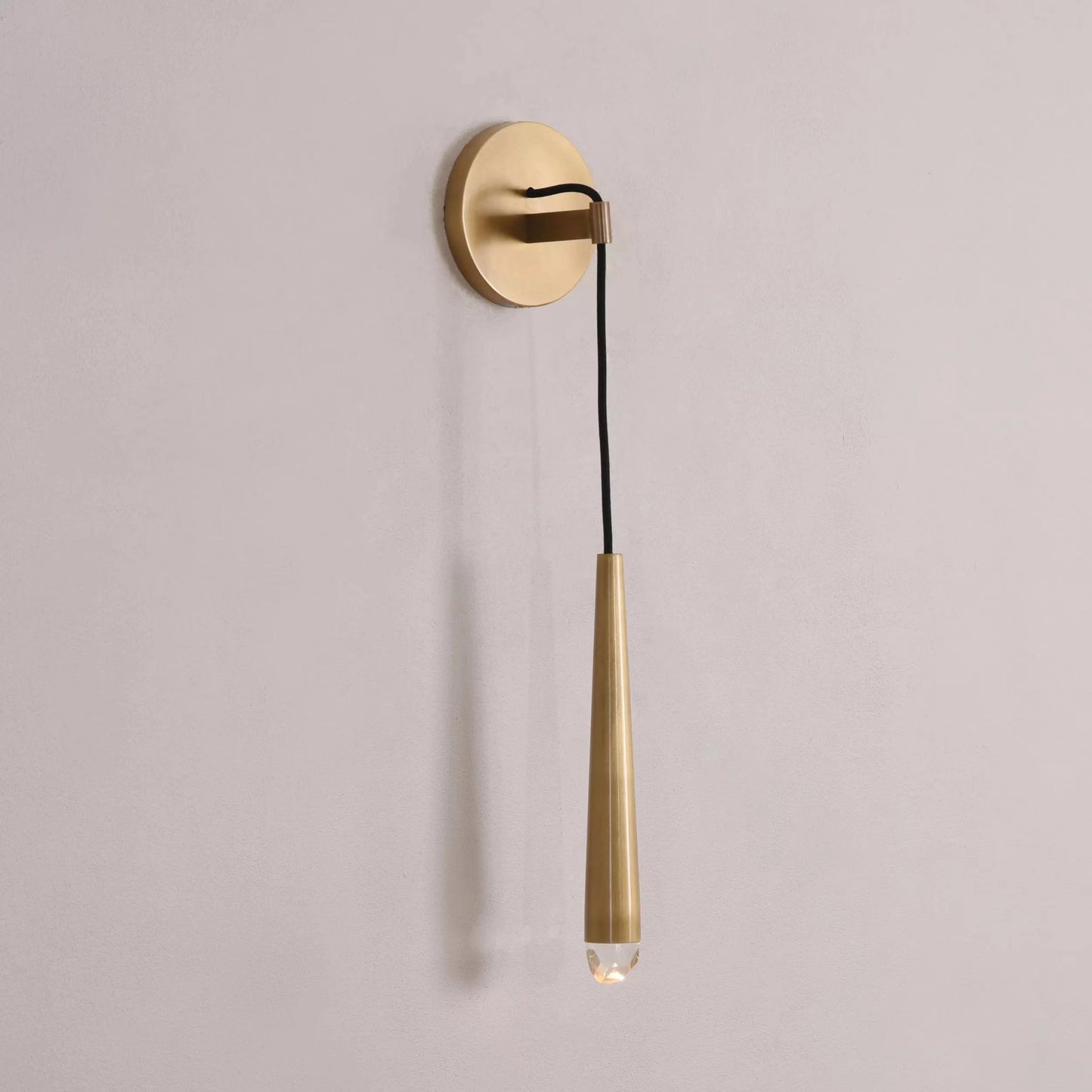 Aquitaines Linear Wall Sconce 5"