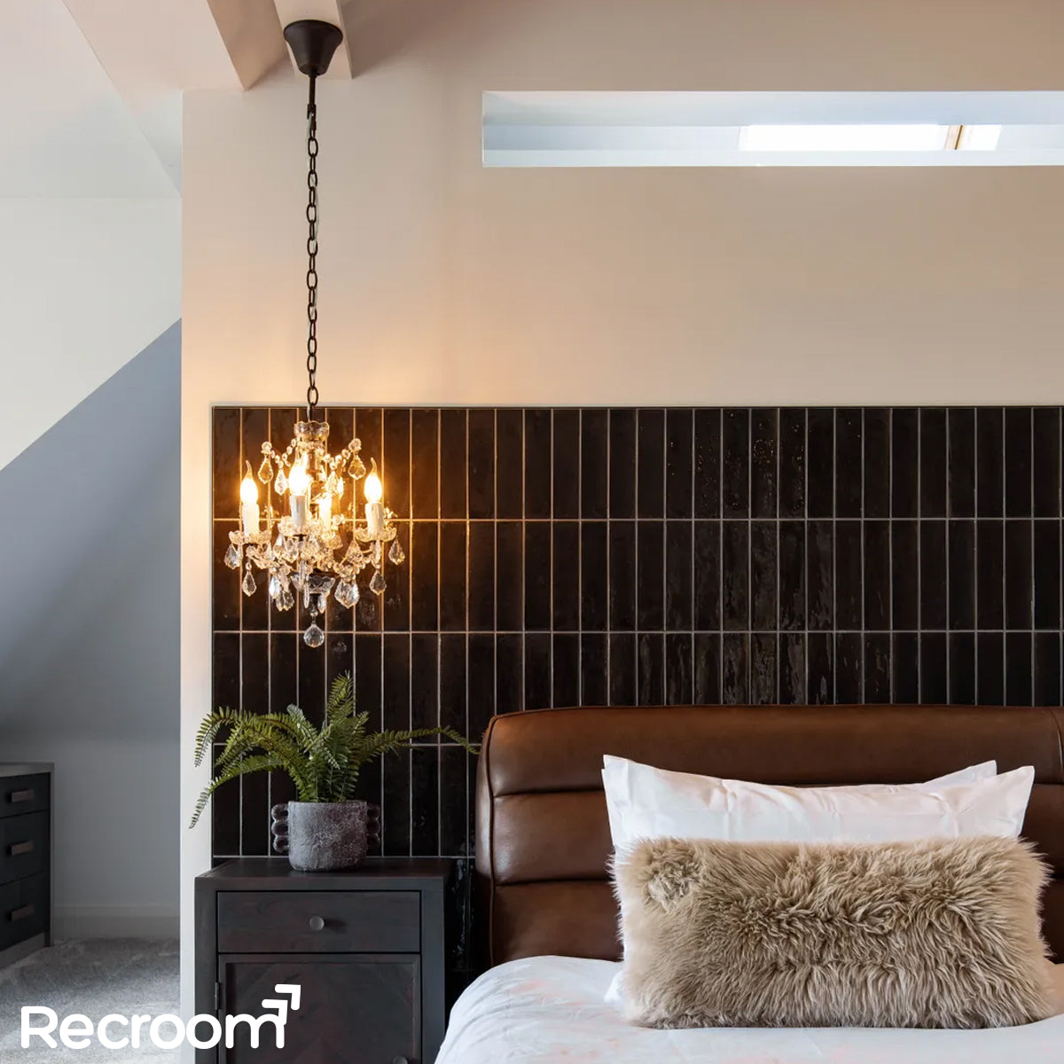 Rococonut Crystal Outdoor Chandelier 18”