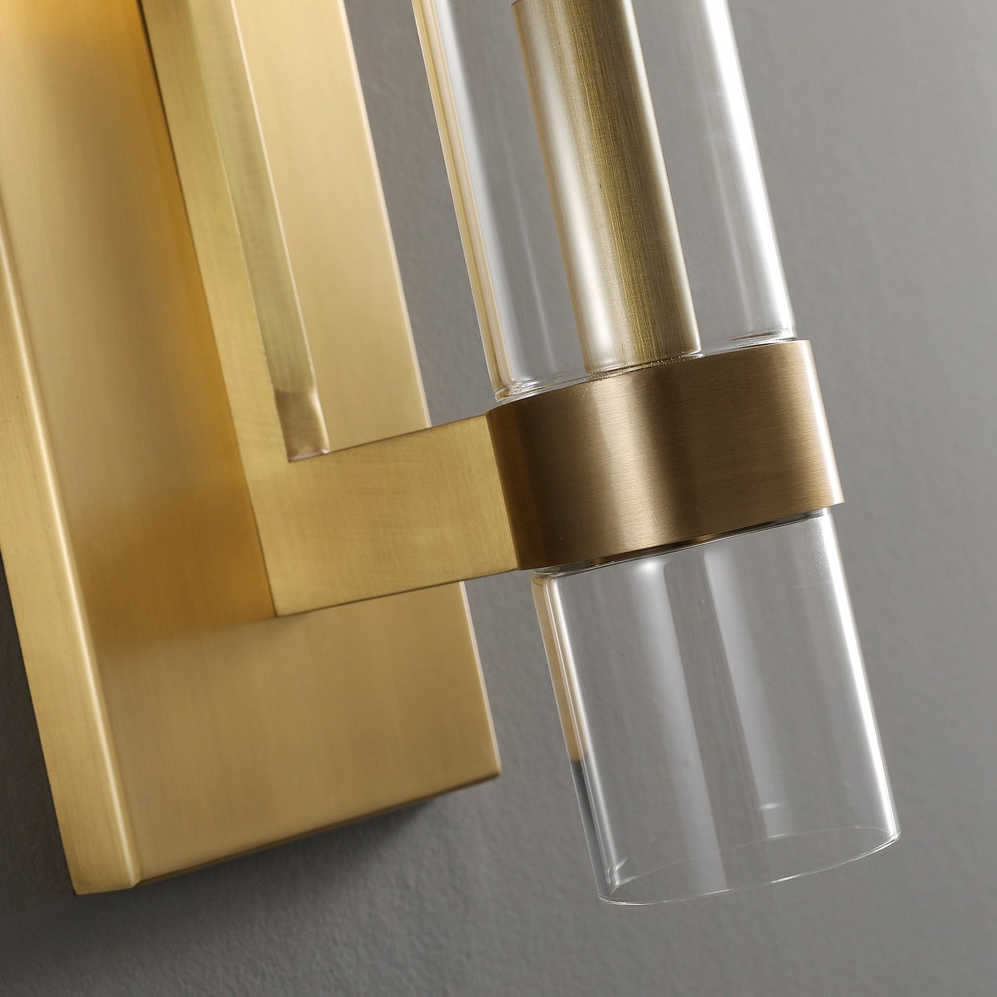 Manory Grand Outdoor Sconce 5"