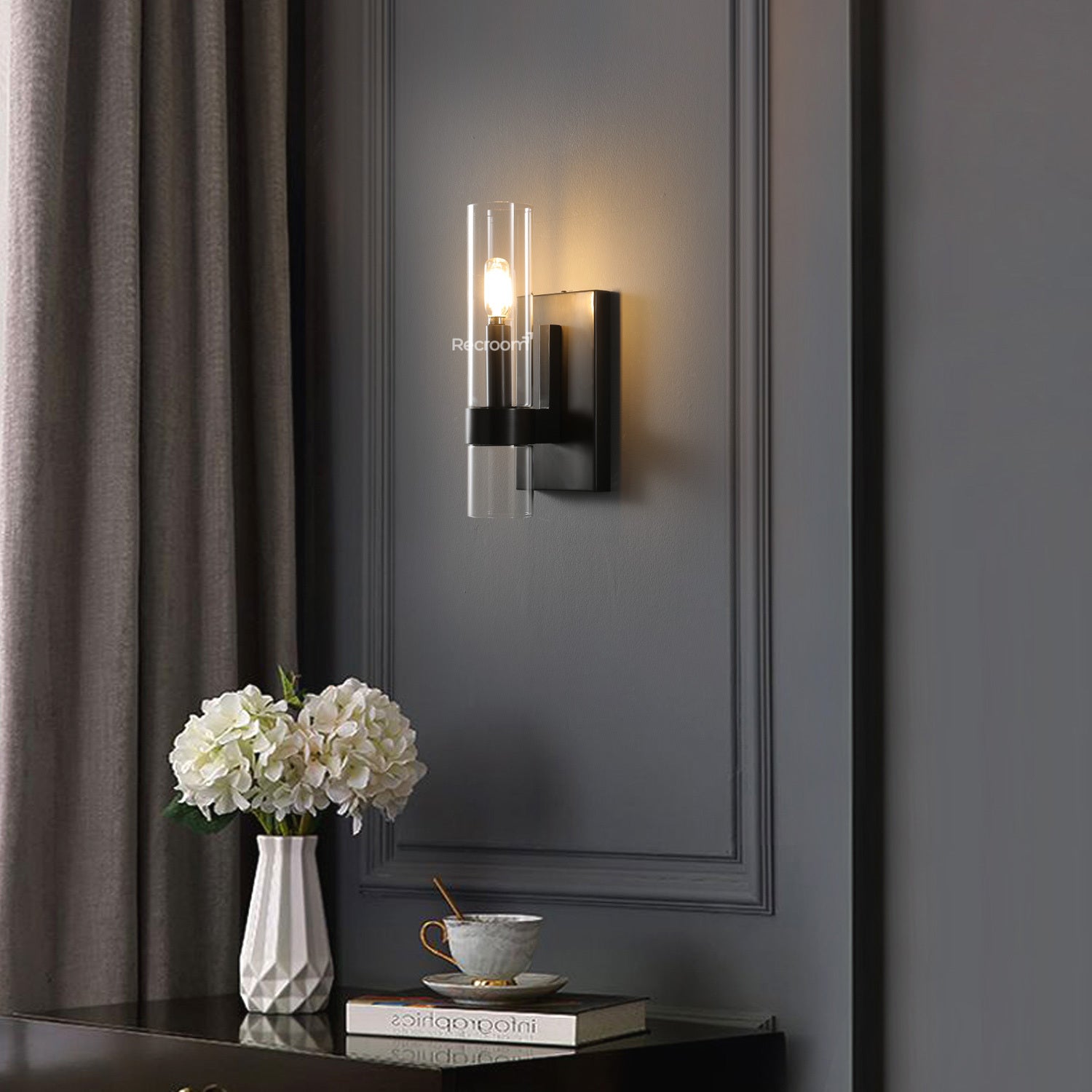 Lavelle Outdoor Sconce 4"