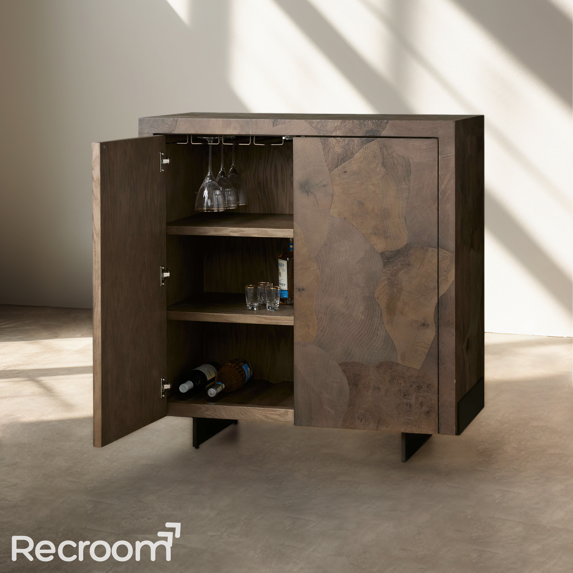 Pola Bar Cabinet