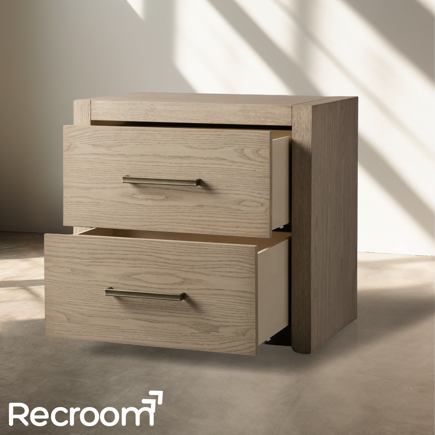 Bood Closed Nightstand