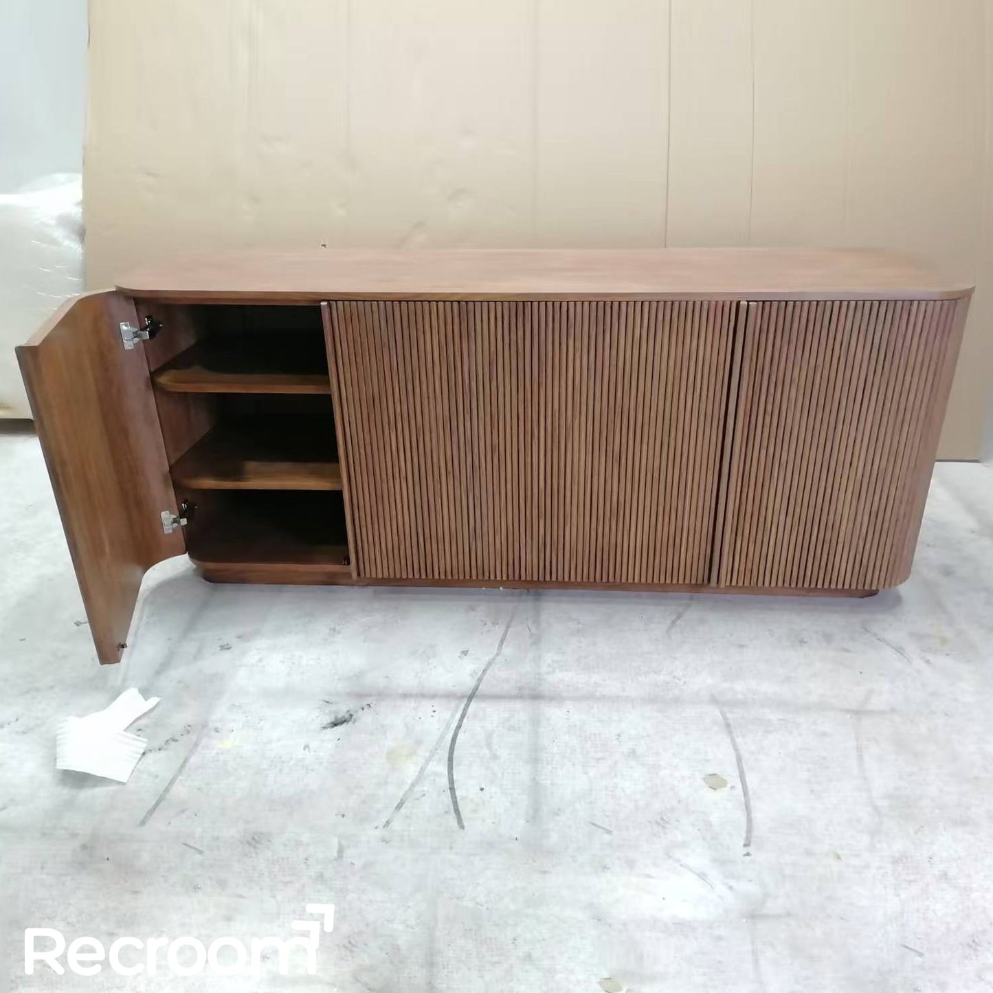 Muelho 4-Door Sideboard