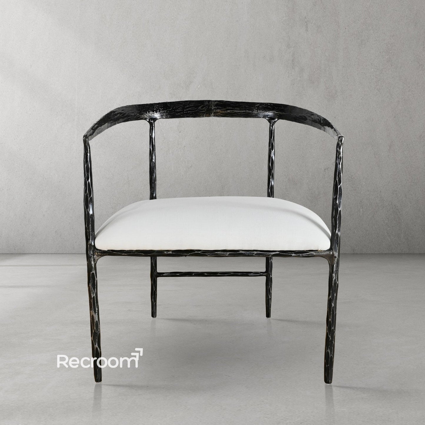 Thaddeo Curved Chair