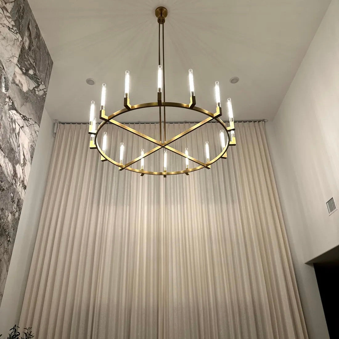 Cannel Round Chandelier 36"