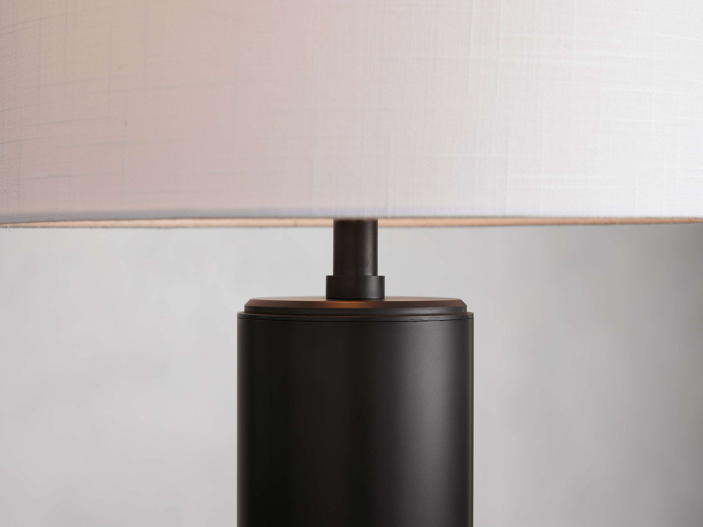 Linden Table Lamp 20'' 31''