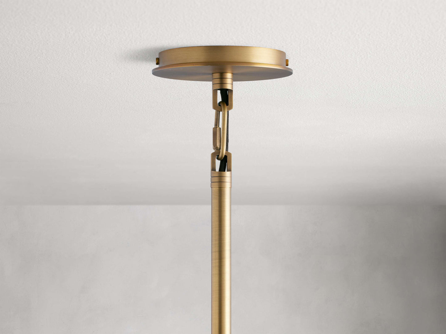 Palladian 18" Outdoor Pendant