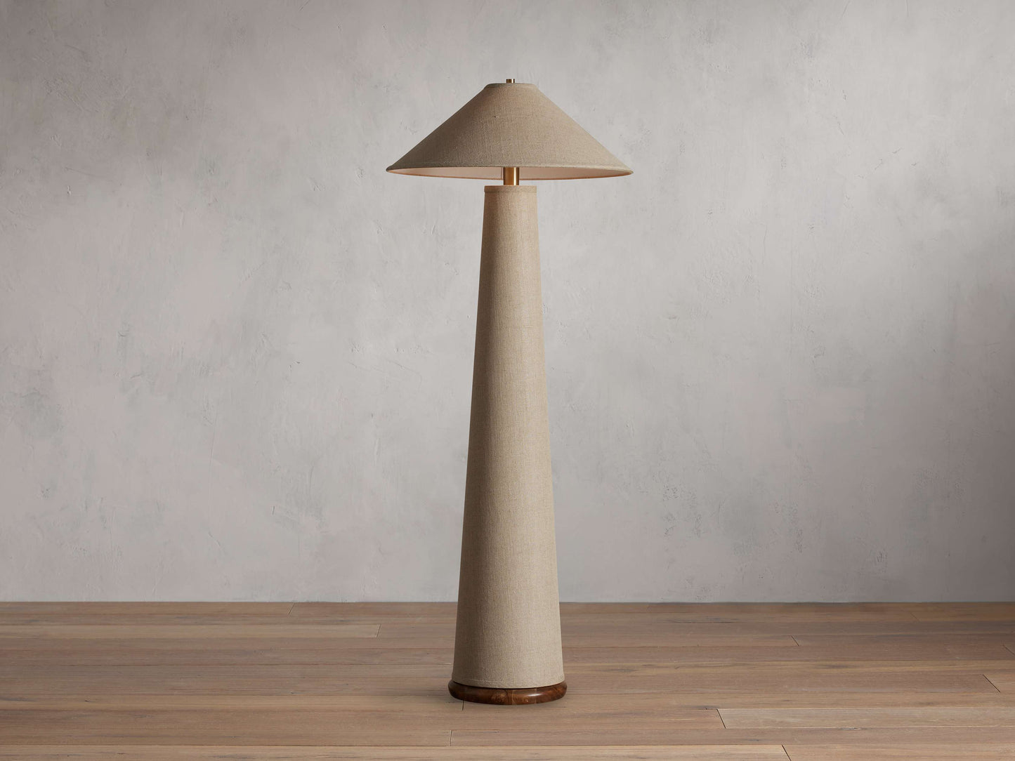 Ombra Floor Lamp