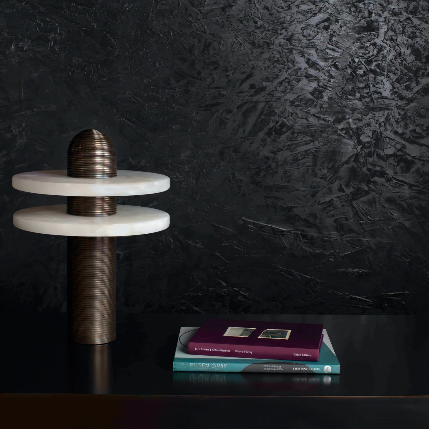 Alabaster Comet Alabaster Table Lamp