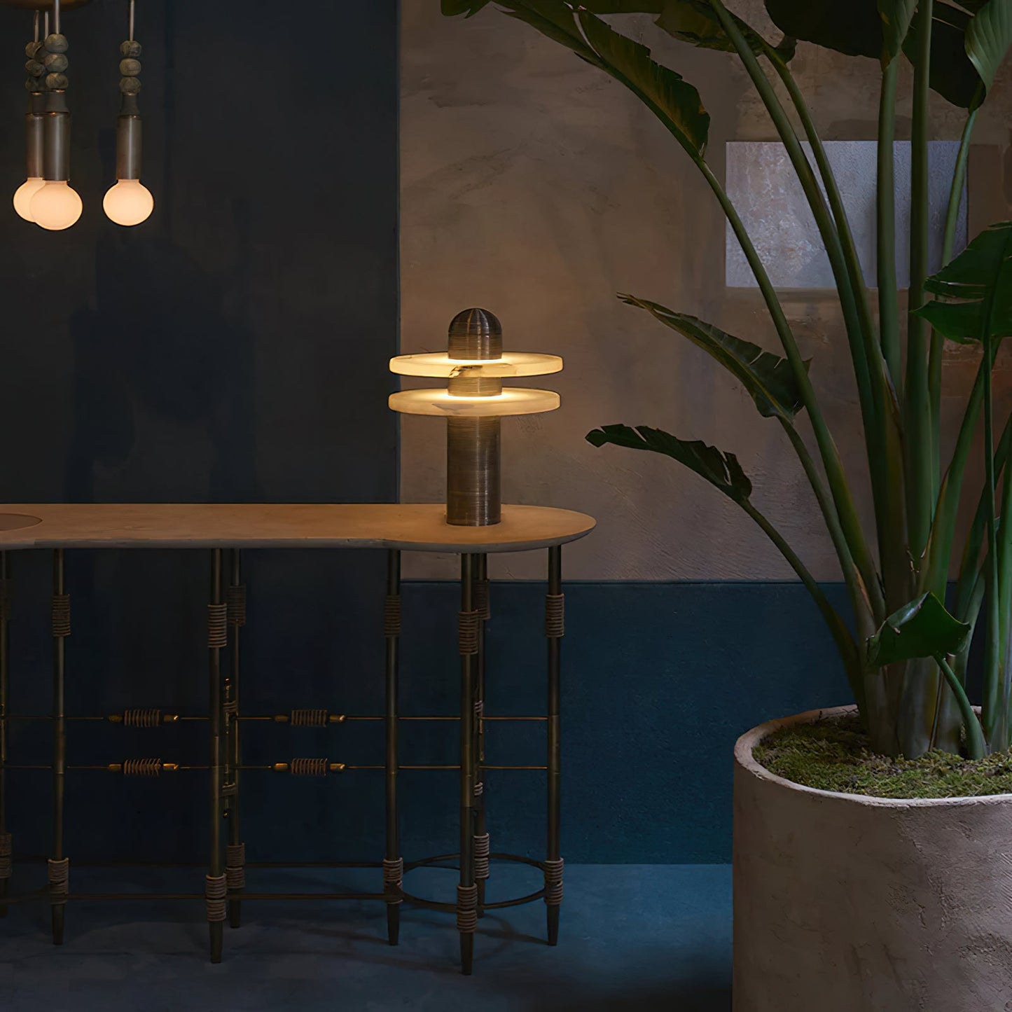 Alabaster Comet Alabaster Table Lamp