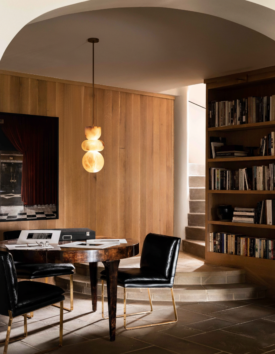 Alabaster Totem Pendant Lamp