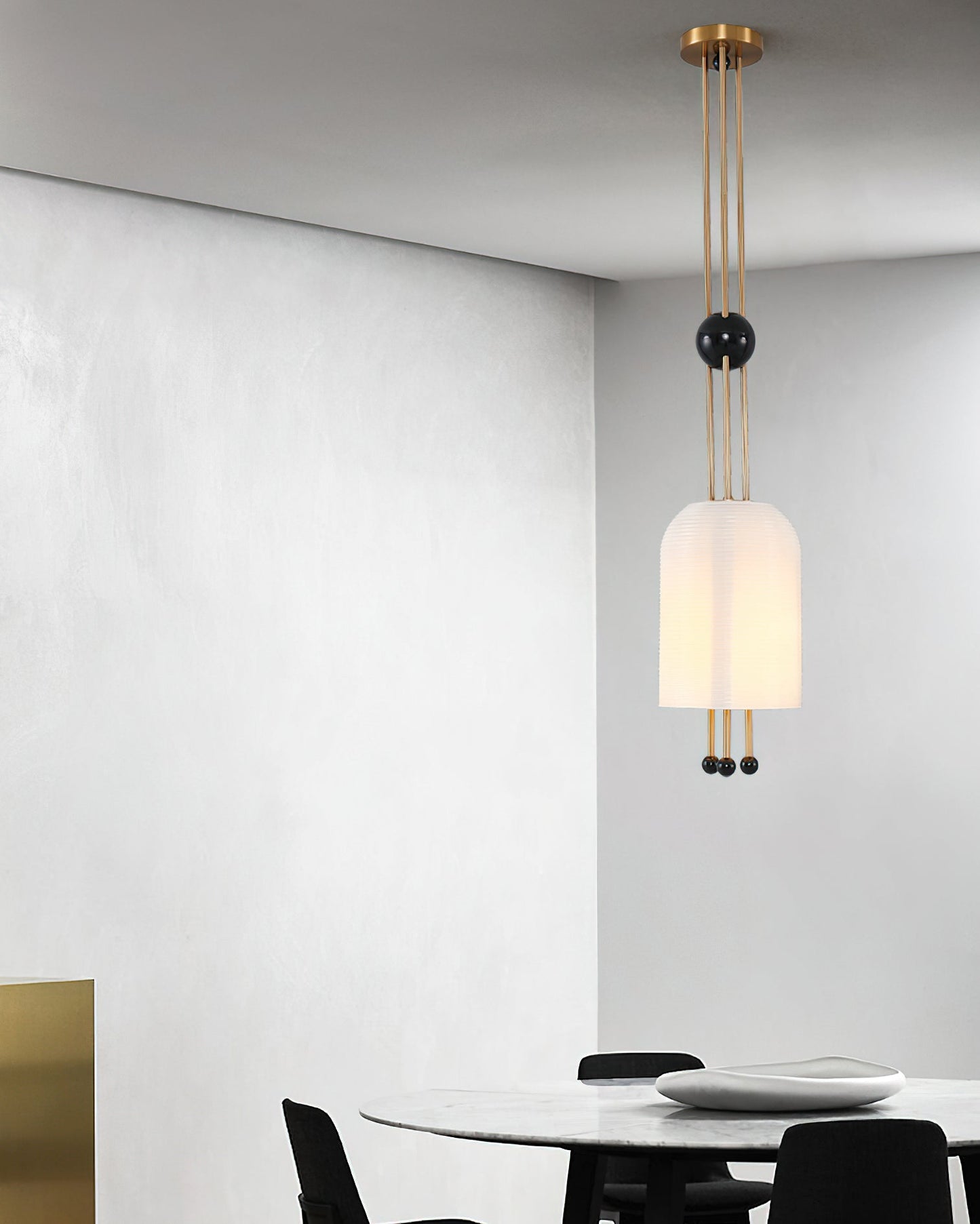Benjamin Pendant Light