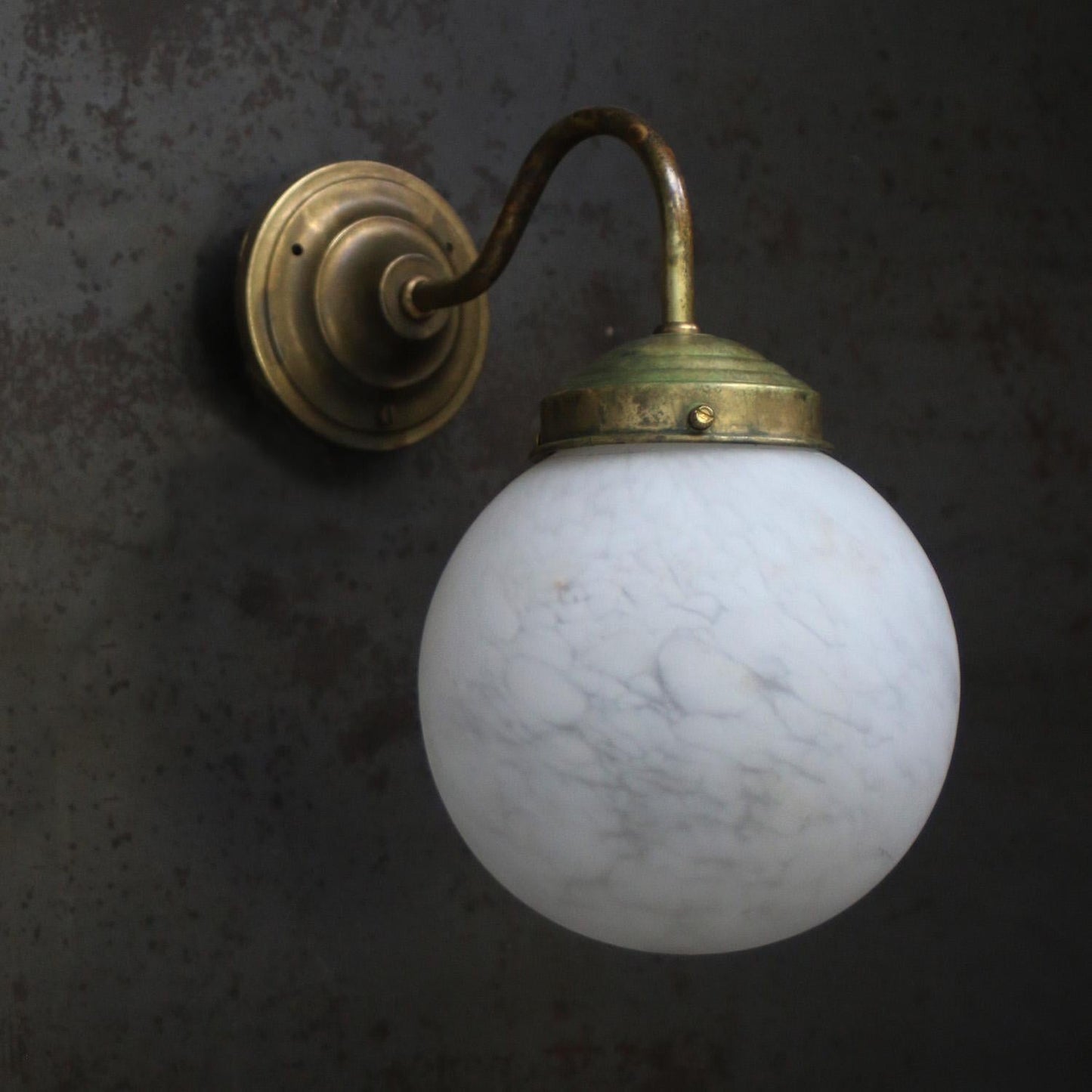 Bliss Alabaster Wall Lamp
