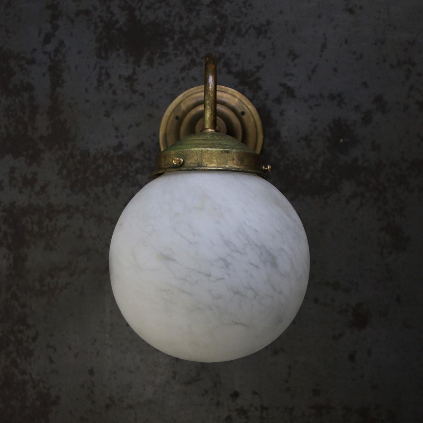 Bliss Alabaster Wall Lamp