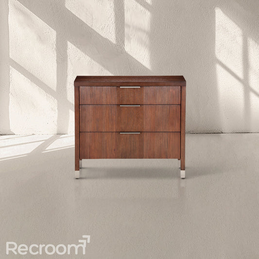 Vurmo Three-Drawer Chest