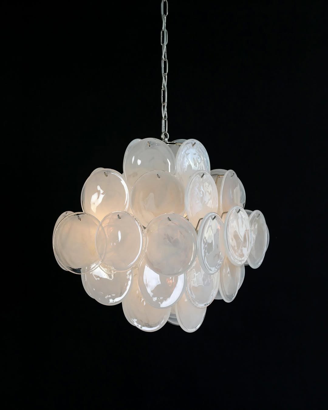 Murano Chandelier 36 White Disks