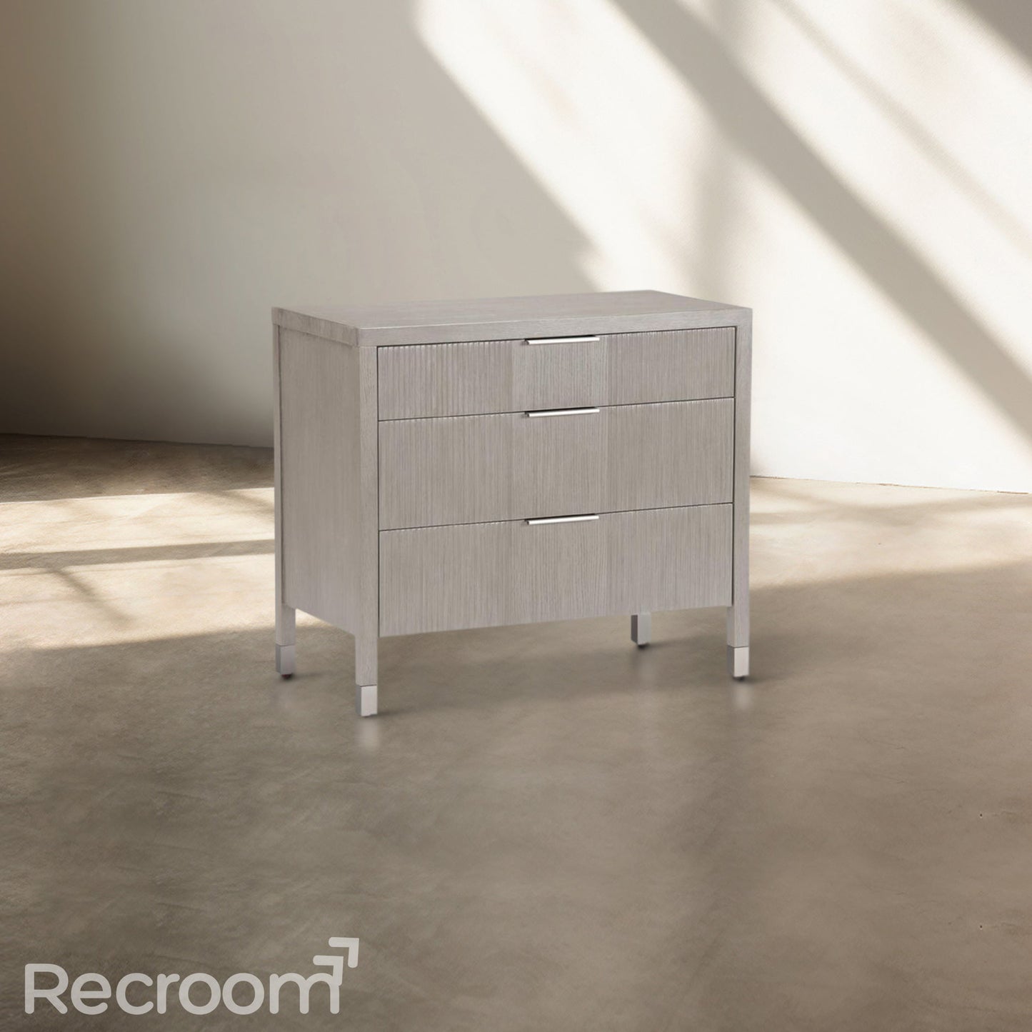Vurmo Three-Drawer Chest