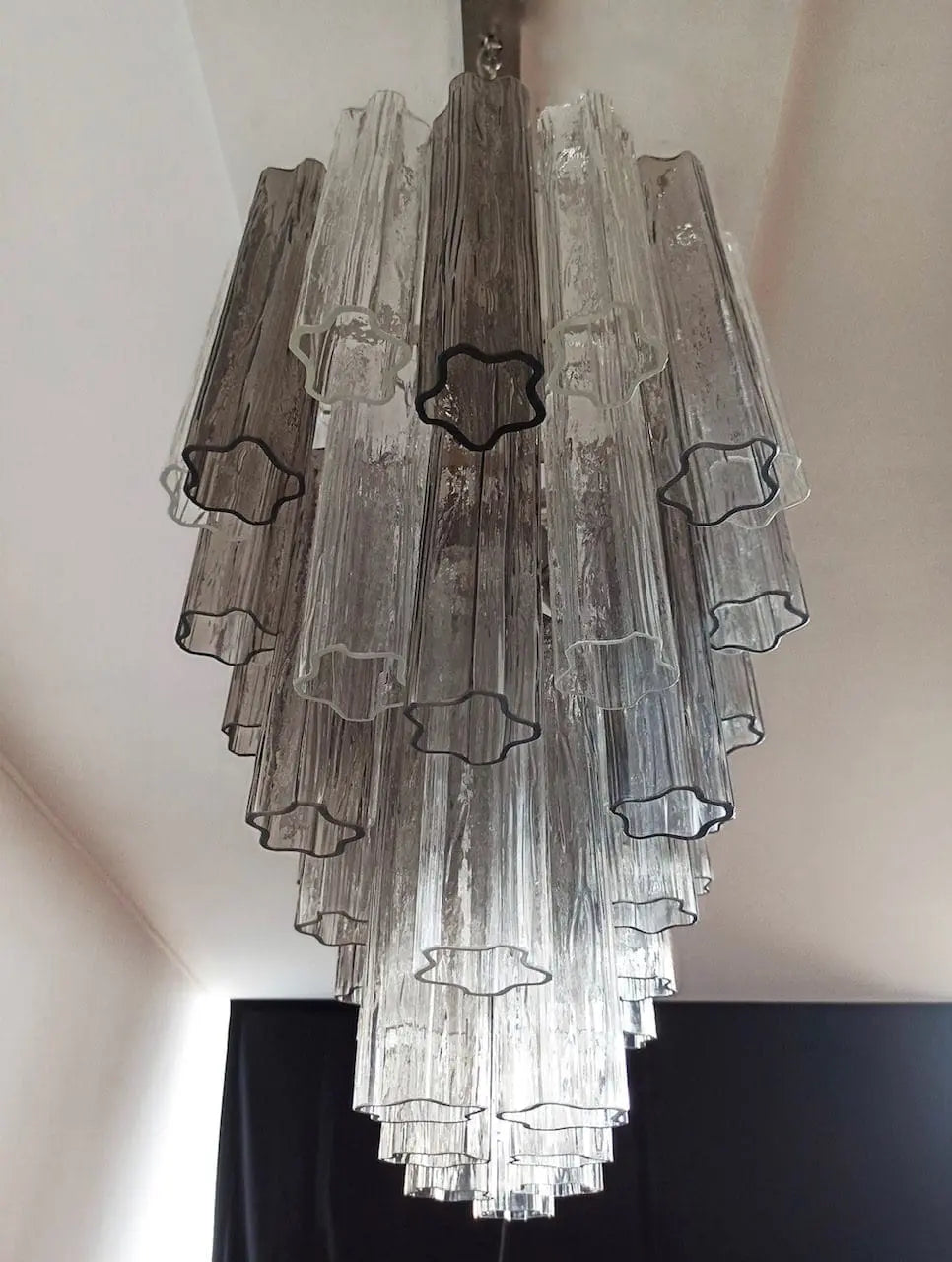 Murano Chandelier – 62 Tubes – Smoked/Transparent