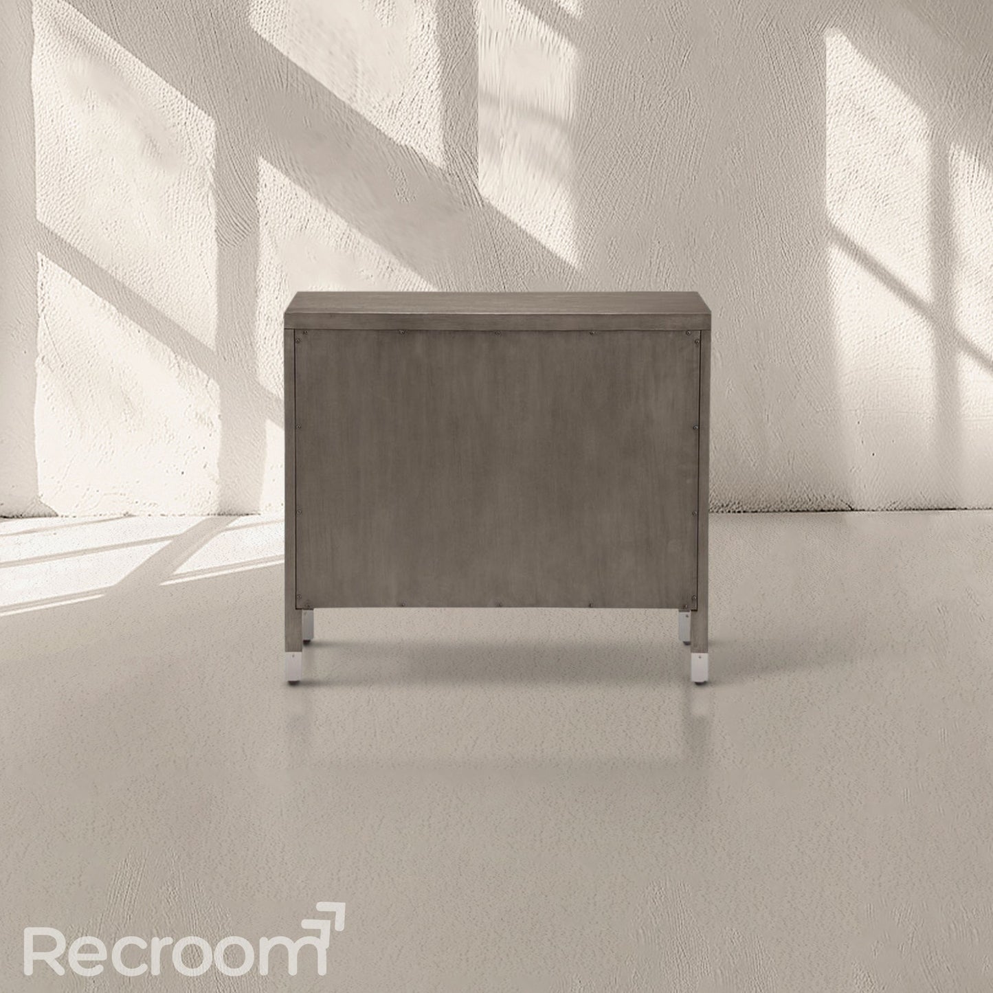 Vurmo Three-Drawer Chest