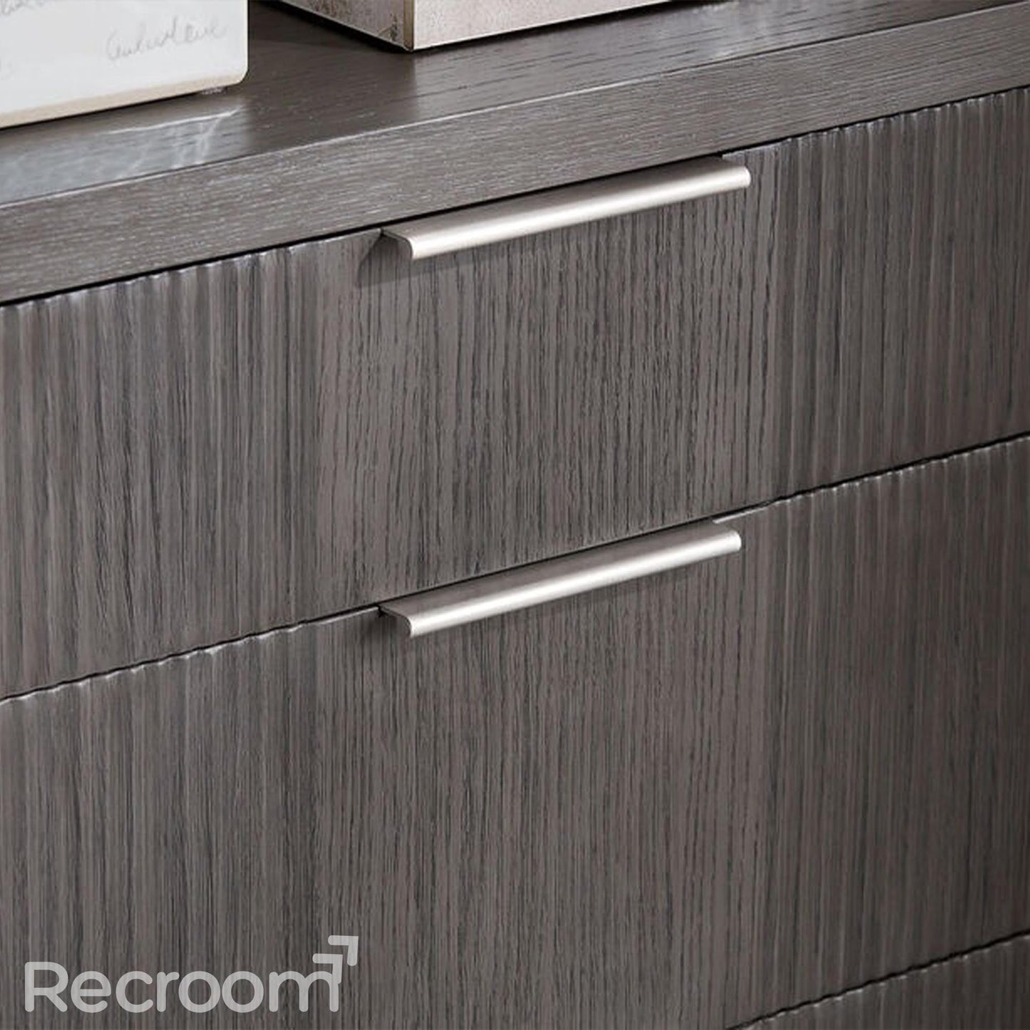 Vurmo Three-Drawer Chest