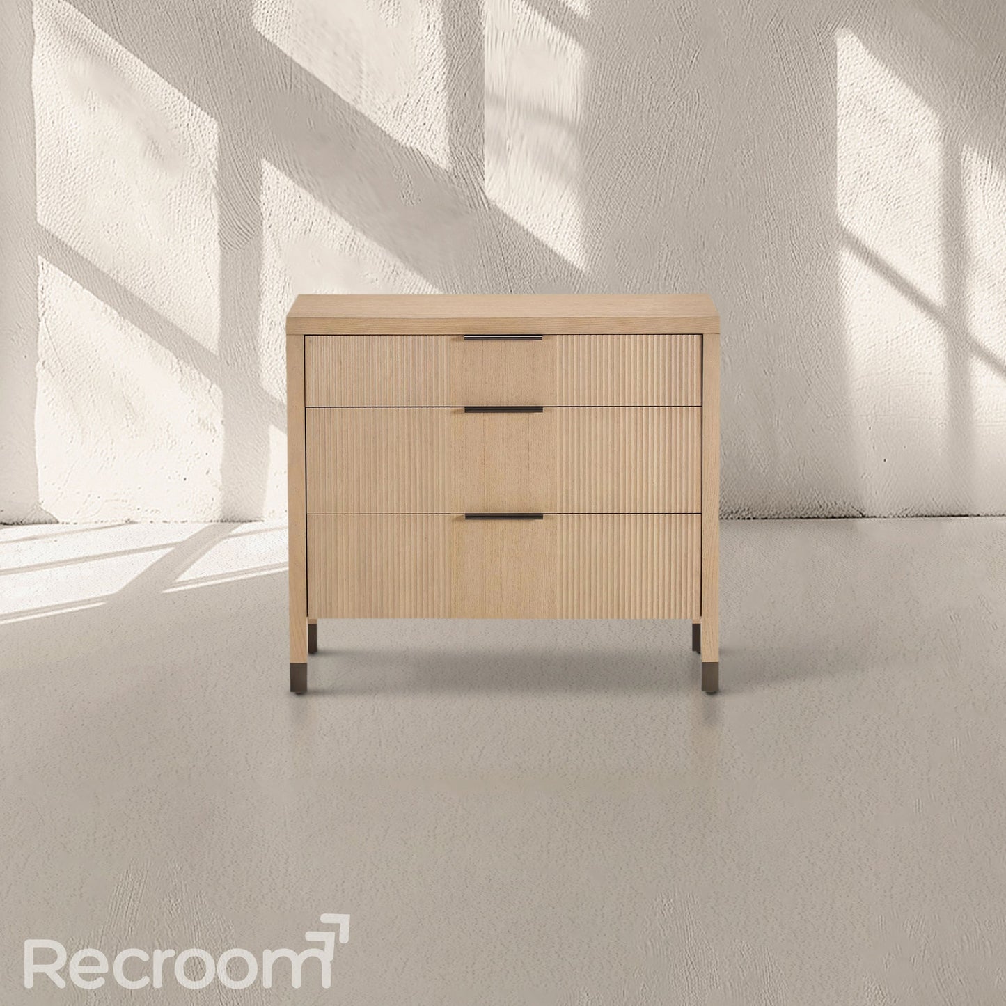 Vurmo Three-Drawer Chest