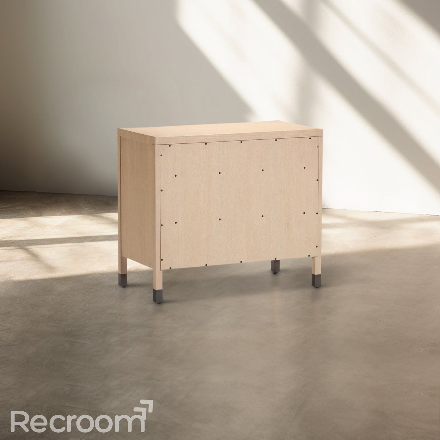 Vurmo Three-Drawer Chest