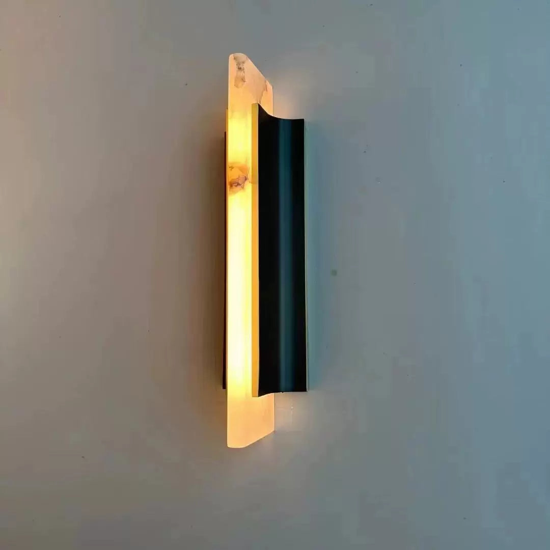 Timide Alabaster Wall Lamp