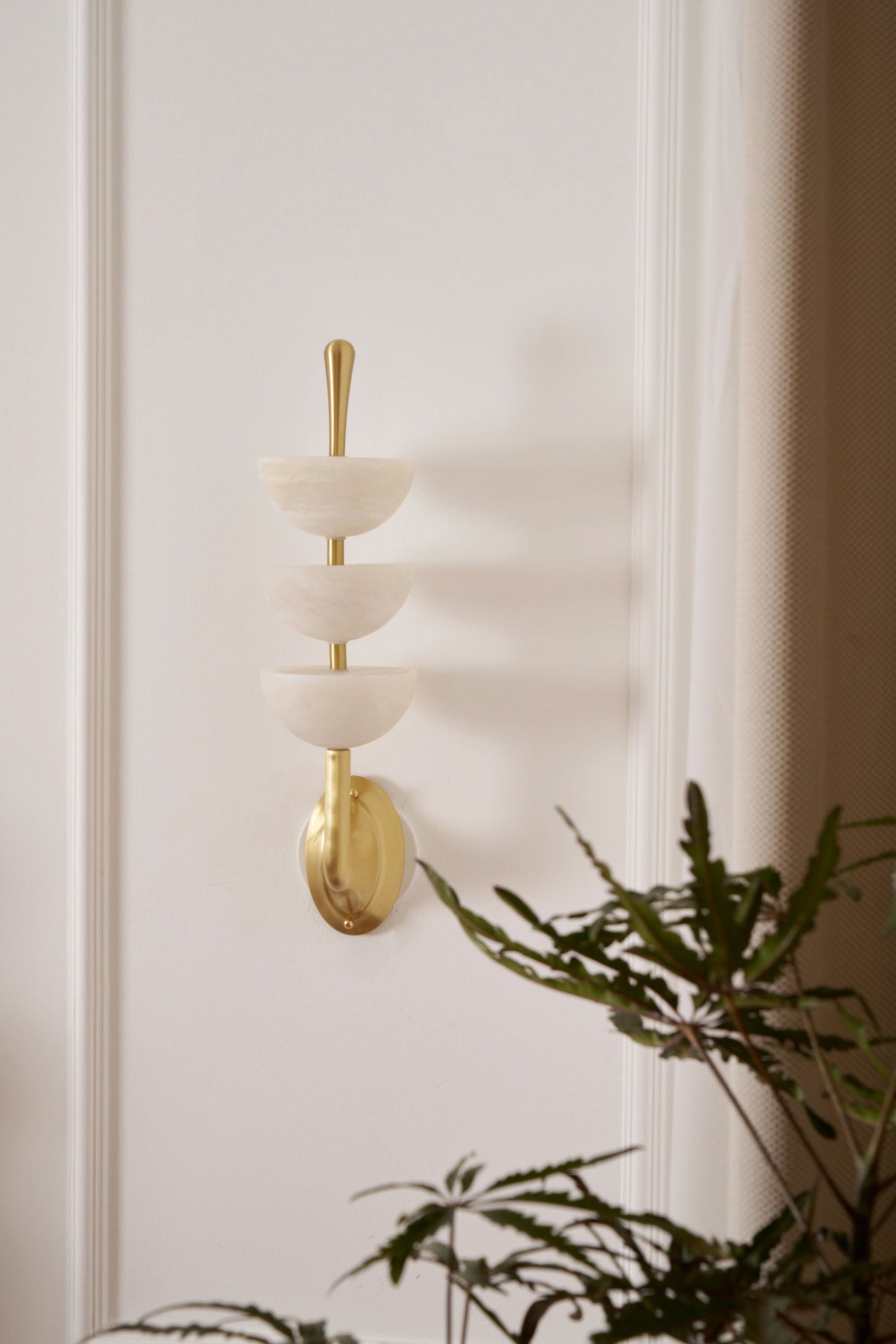 Triple Alabaster Wall Lamp