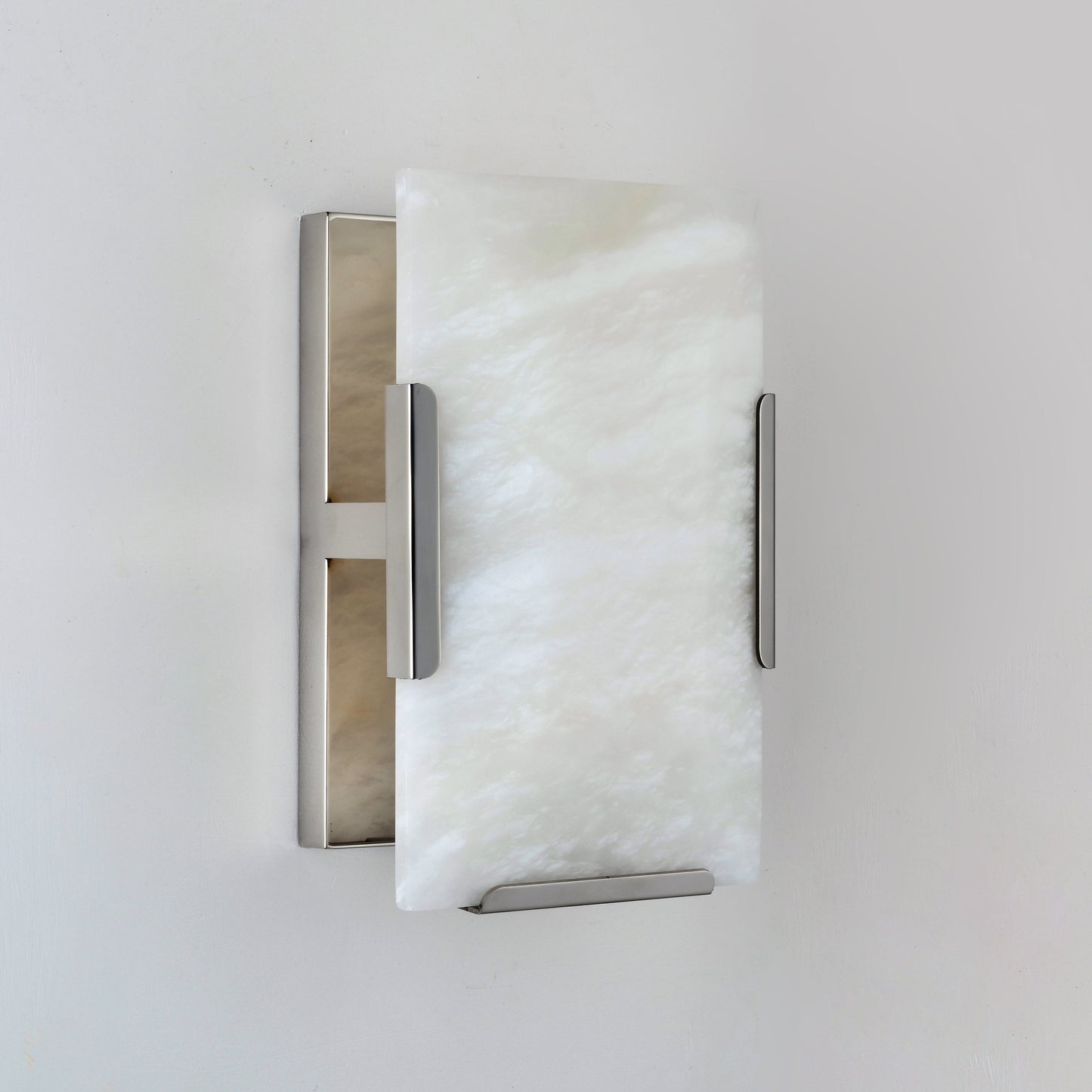 Harllow Calcite Single Wall Sconce 6“